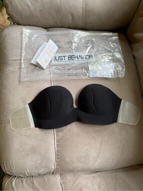Strapless Adhesive Backless Bra - Black NWT
